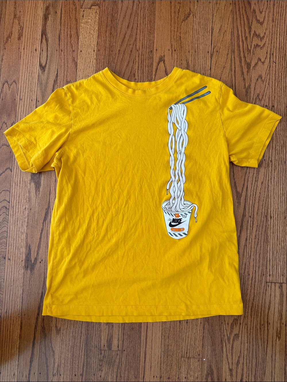 Nike Air Cup o Noodle Tee M